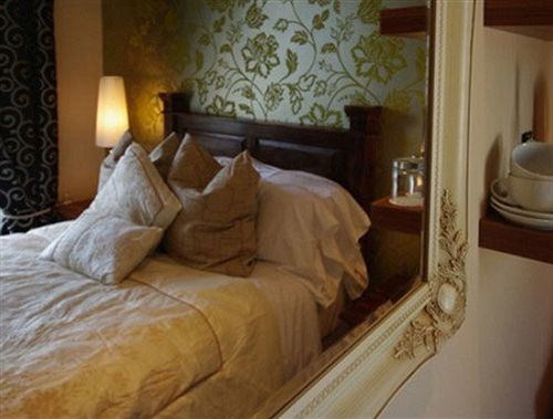 Hotel The Warwick Arms Chew Magna Exteriér fotografie